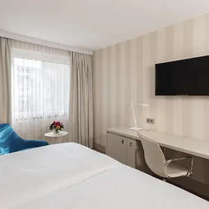 Отель Nh Vienna Airport Conference Center, Швехат